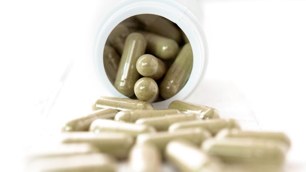White Maeng Da Kratom Capsules